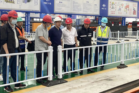 20220605何总调研01.jpg 20220605何总调研01.jpg
