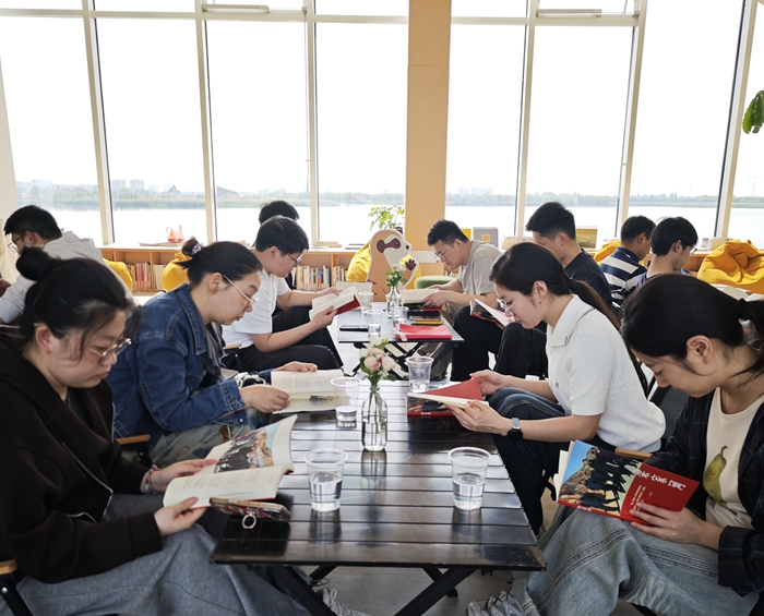 团员五四青年节活动宣传稿件 (1).jpg